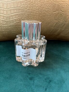 Overose clean vanilla. Sprayed just several times.